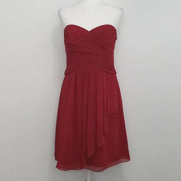 DAVID'S BRIDAL Red Strapless Crinkle Chiffon Party Dress, Women's: 10, $40 - Picture 1 of 9